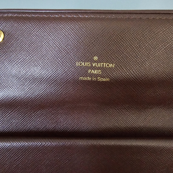 LOUIS VUITTON Cherry Monogram Mini Lin Porte-Tresor International Wallet - Picture 3 of 8